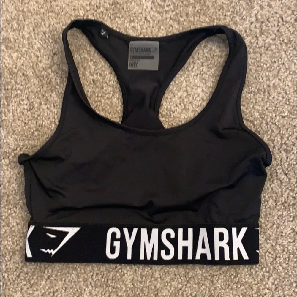Black GymShark sports bra